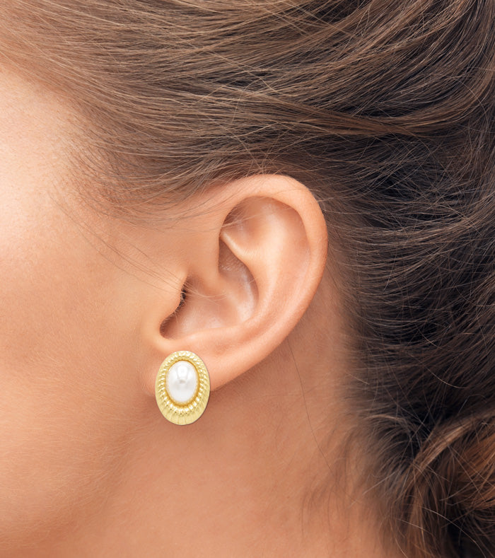 Oval Pearl Stud Earrings